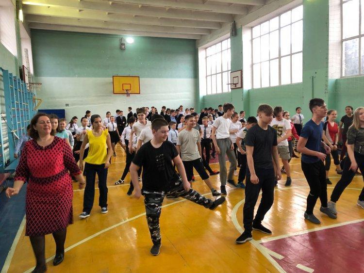 Республиканская  утренняя зарядка "Здоровье для всех"