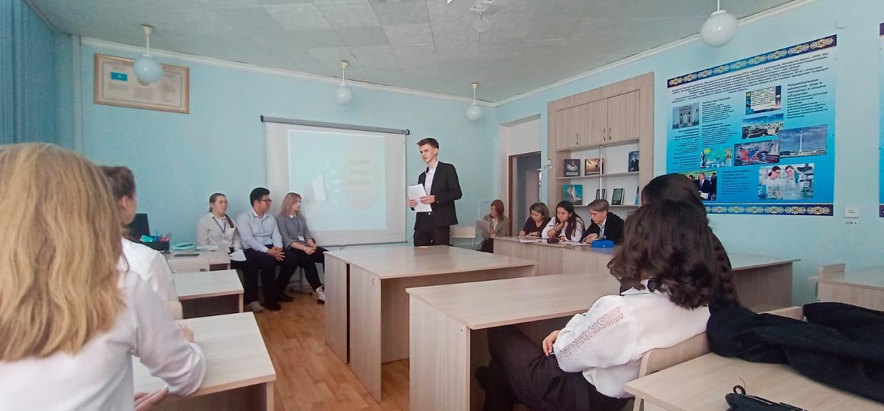 Дебаты «Эффективны ли реформы в Казахстане?"